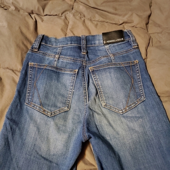 KENDALL + Kylie the contour high rise jeans - Picture 7 of 7